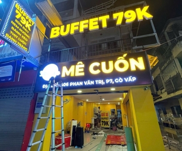 THI CÔNG BIỂN QUẢNG CÁO CHO QUÁN BUFFET